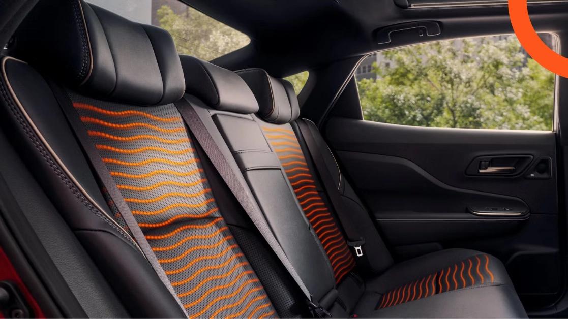 صورة لتويوتا كراون برستيج 2026